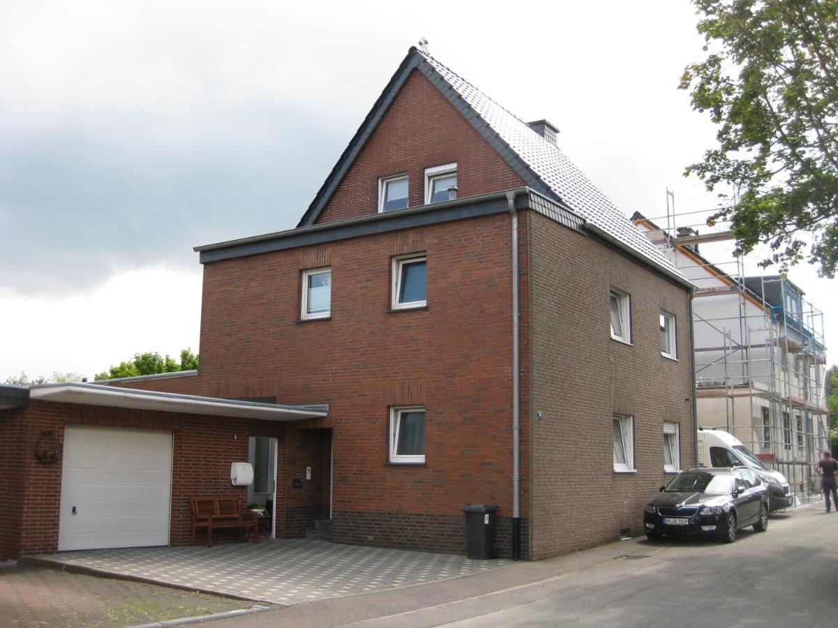 Ferienwohnung Bella Colonia Vieren Hürth Exterior foto
